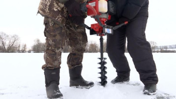 В Липецкой области спасают рыбу от замора