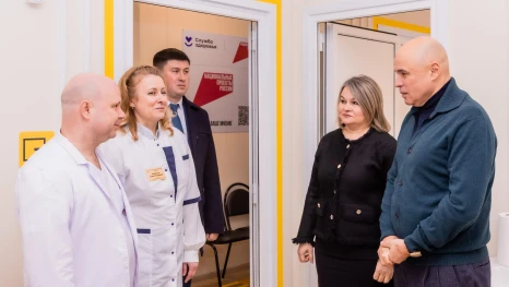 Фельдшер из Москвы выбрал работу в липецком селе и получил новый ФАП