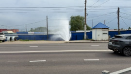 Прорыв произошел в районе Петровского рынка в Липецке