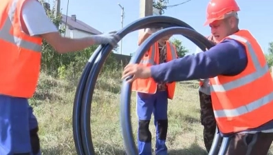 В Сенцово продолжают решать проблему нехватки воды (видео)