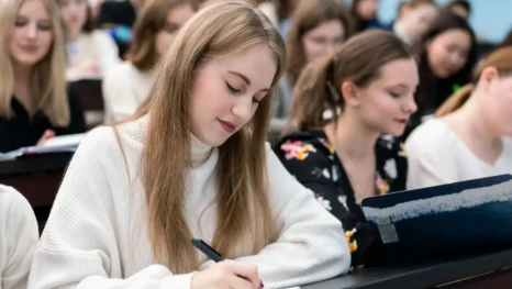 Более 600 тысяч бюджетных мест предлагают абитуриентам российские вузы