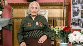 100-летний юбилей отметила елецкий врач Елена Гурьева