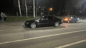 Девушка пострадала в столкновении двух иномарок в Липецке