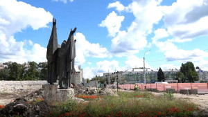 Капремонт мемориального комплекса на площади Героев в Липецке должны завершить до 22 декабря