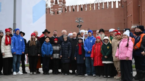 Липецкая школьница встретилась с Владимиром Путиным в День народного единства