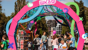 Книжный фестиваль «ШКАФ» собрал липчан в Быхановом саду