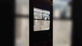 Вандалы обстреляли новый липецкий трамвай