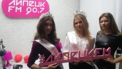 Гости студии: Мария Вострикова, Анна Муравчик, Юлия Шацких