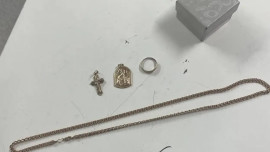 Сотрудница ПВЗ в Лебедяни подозревается в краже ювелирных изделий на 300 тысяч рублей