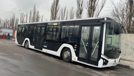 В Липецке на трехмесячные испытания вышел новый отечественный автобус большой вместимости