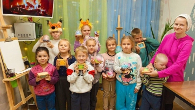 Многодетная липчанка открыла мастерскую для детей благодаря соцконтракту