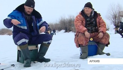 Большую зимнюю рыбалку организовали в Краснинском районе