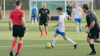 Участники «Области будущего» сыграли товарищеский матч с командой Правительства региона