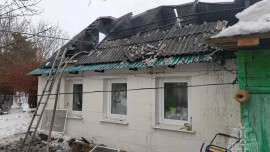 Крыша дома сгорела в селе Казинка Липецкой области 