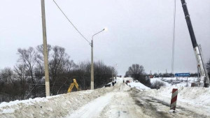 Открыто движение по мосту в Грязях, где ночью перевернулся кран