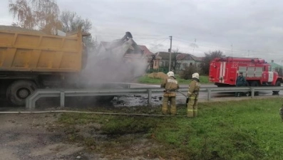 В Липецкой области на трассе сгорел МАЗ