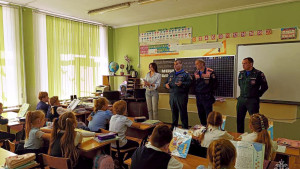 В Ельце школьникам напомнили о правилах безопасности