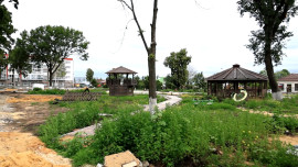 Татьяна Дьяконова ознакомилась с ходом работ в городском парке Лебедяни