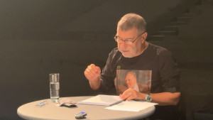 Евгений Гришковец представит в Липецке пьесу «Винни-пуховские чтения»