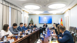 Губернатор Липецкой области Игорь Артамонов принял участие в оперативном совещании