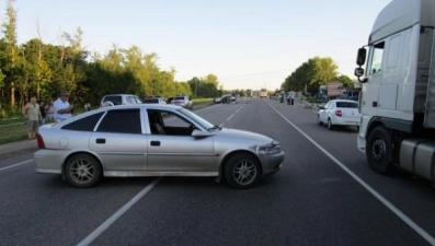 В Липецкой области «девятка» столкнулась с автобусом и иномаркой