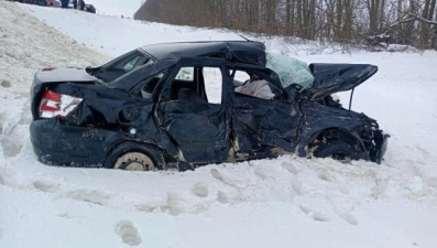 64-летняя пассажирка «Гранты» погибла в аварии в Липецкой области