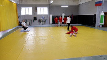 Полицейские со всей России борются за звание лучших в профессиональном троеборье в Липецке