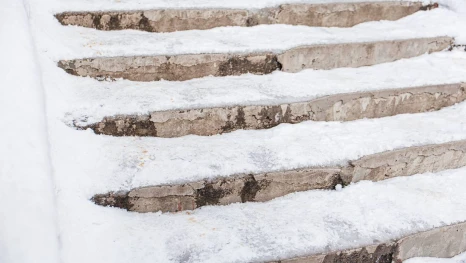 В Липецке проверили уборку дворовых территорий