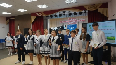 Заместитель минсельхоза Липецкой области Станислав Лихачев посетил Добринский район с рабочим визитом