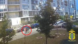 В Липецке у курьера украли электровелосипед прямо у подъезда