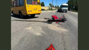 Водитель автобуса в Липецке предстал перед судом за ДТП с мотоциклистом