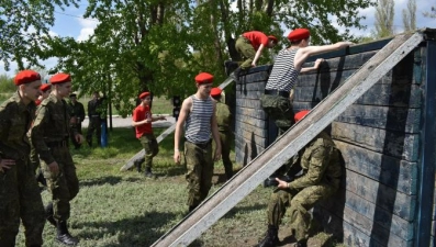 Школьники из Липецка победили на региональном этапе Спартакиады допризывной молодежи