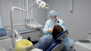 Днем – стоматолог, вечером – хоккеист: история липецкого врача