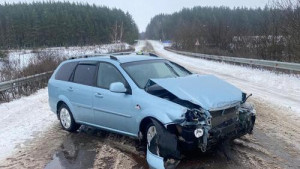 Житель Воронежа угнал автомобиль у липчанина, который помог ему в беде