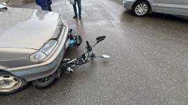 В Липецке в серьезном двойном ДТП пострадал водитель электровелосипеда 