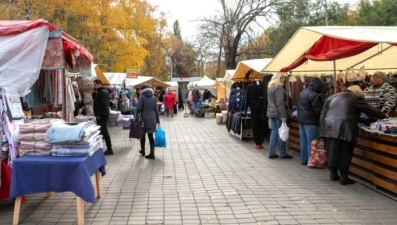 Новая ярмарка с товарами местных производителей начала работать в центре Липецка