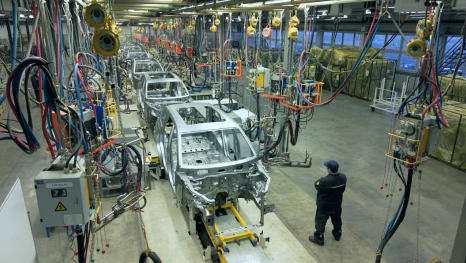 На заводе электрокаров в Липецкой области запустили линию сварки и окраски