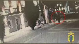 Ельчанин похитил чужую сумку с деньгами и алкоголем с уличной лавки в Липецкой области