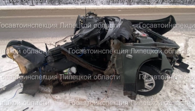 В Липецкой области в ДТП с пострадал водитель легкового автомобиля