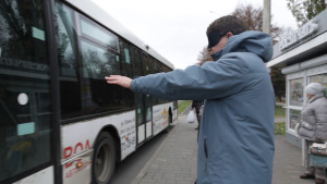 Председатель департамента транспорта Липецка попробовал себя в роли незрячего