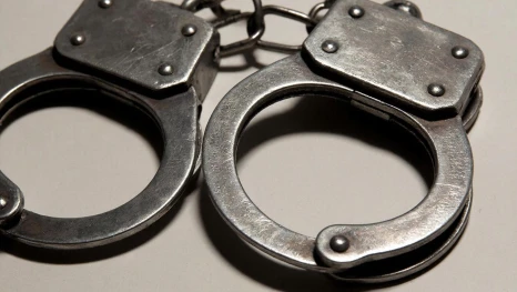 Обвиняемого в причинении смерти по неосторожности в липецком баре заключили под стражу