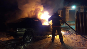 В городе Грязи сгорел автомобиль