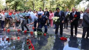 Жители Липецкой области почтили память жертв терроризма