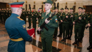 Липчане-новобранцы Преображенского полка приняли присягу в Музее Победы 