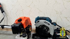 В Липецке задержали подозреваемых в краже инструментов из гаража