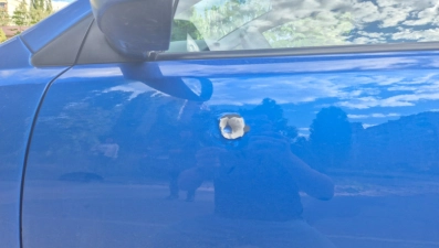 Липчанин выстрелил в припаркованный автомобиль