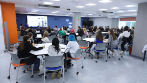 В Центре карьеры НЛМК студентам рассказали о машиностроении и 3D-печати