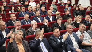 В 12 муниципалитетах региона избрали глав округов