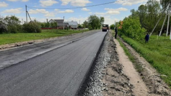 В Хлевенском районе ремонтируют дорогу к Малинино