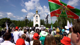 Школьники и общественники почтили память героев Тербунского рубежа